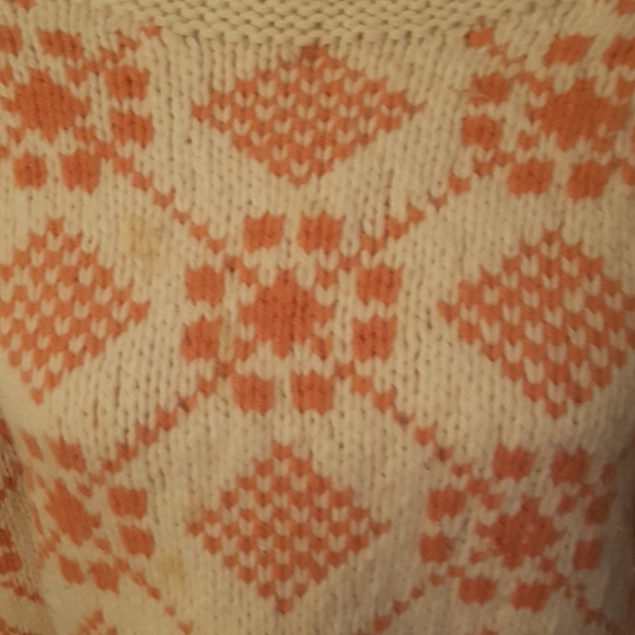 Handknit sweater - Picture 3 of 6